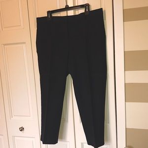 Gorgeous navy Ann Taylor curvy fit suit pants